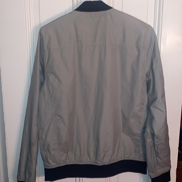 Gray windbreaker jacket - Picture 5 of 5